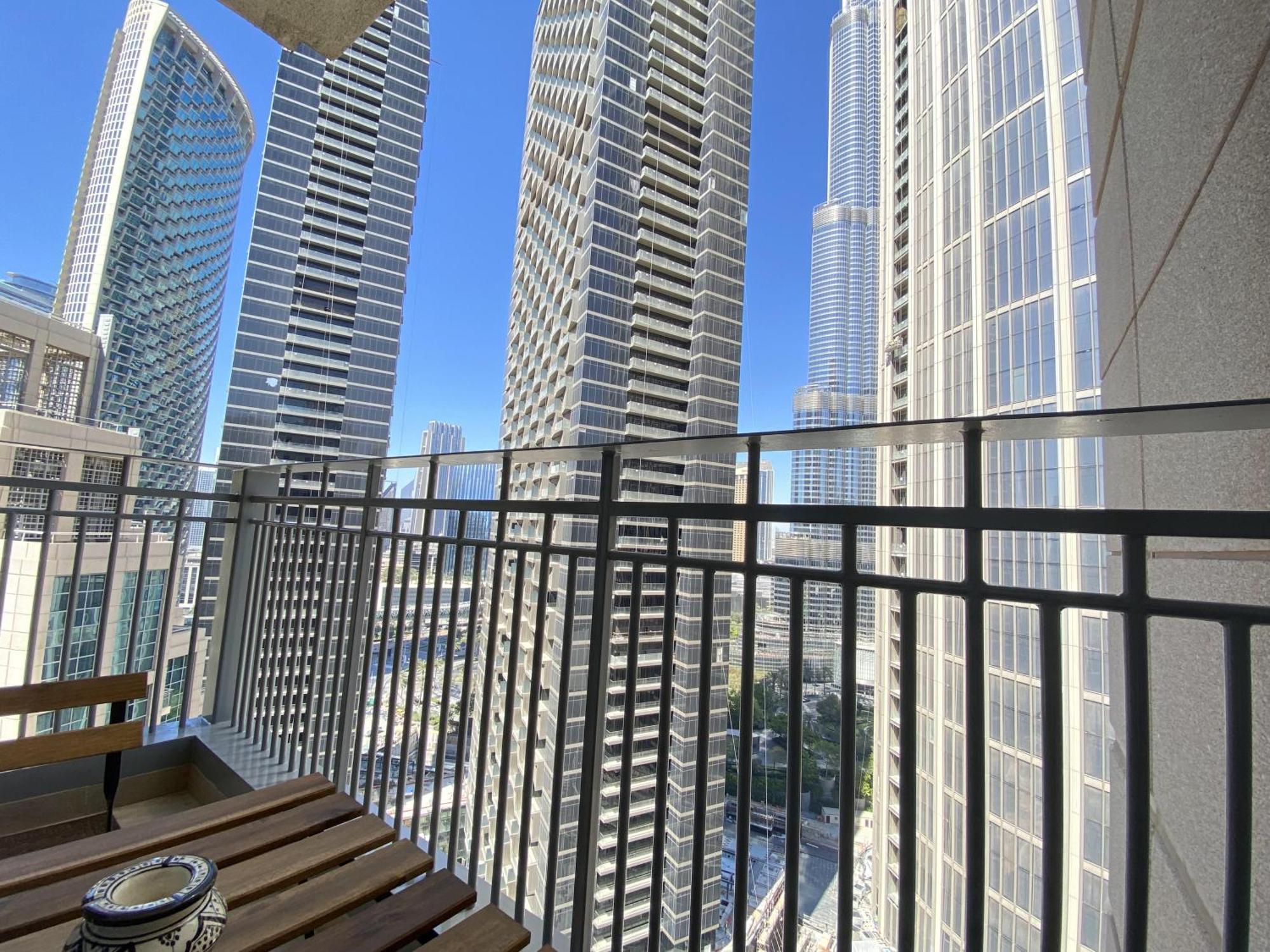 Lux Bnb Standpoint Tower Burj & Fountain Views Dubai Dış mekan fotoğraf